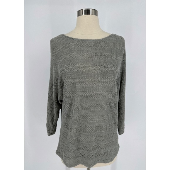 Tahari Tops - Tahari Linen Long Sleeve Top